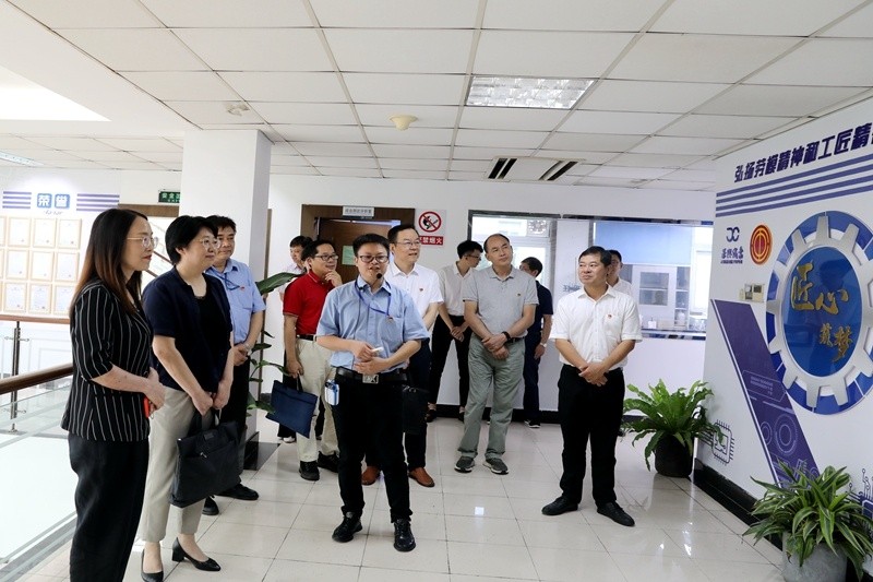 2020年7月14日，时任浙江省总工会党组成员、副主席张卫华一行莅临开元体育-（中国）开元体育调研推进新时代产业工人队伍建设改革工作