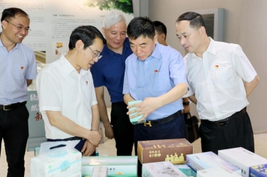要闻 | 嘉兴市委副书记、政法委书记帅燮琅一行莅临开元体育-（中国）开元体育调研指导